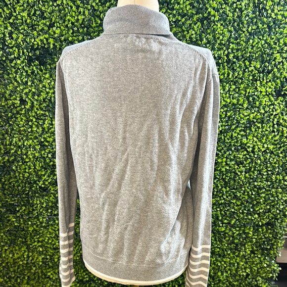 Tommy Hilfiger Gray Cowl Neck Turtleneck Sweater Large - Picture 15 of 16